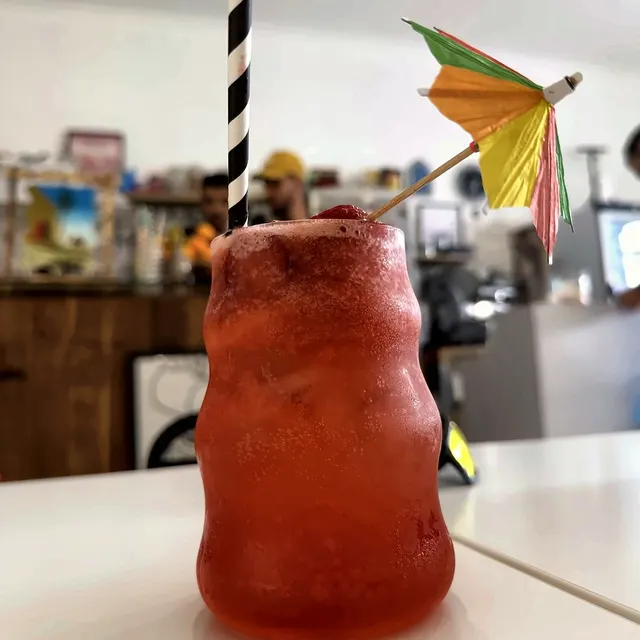 Juices, smoothies & mocktails